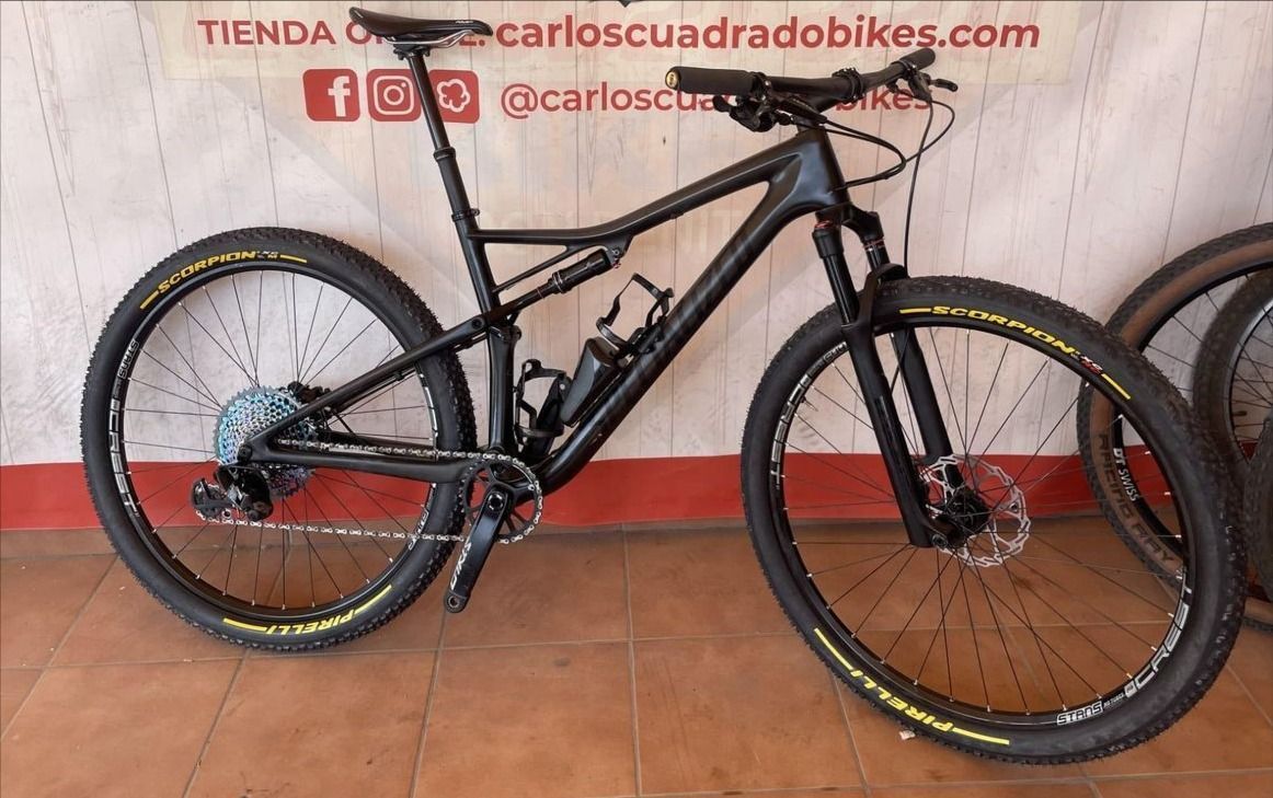 Santa Cruz Vtt Enduro Le Plus Cher Du Monde Vtt Epic Vtt Enduro