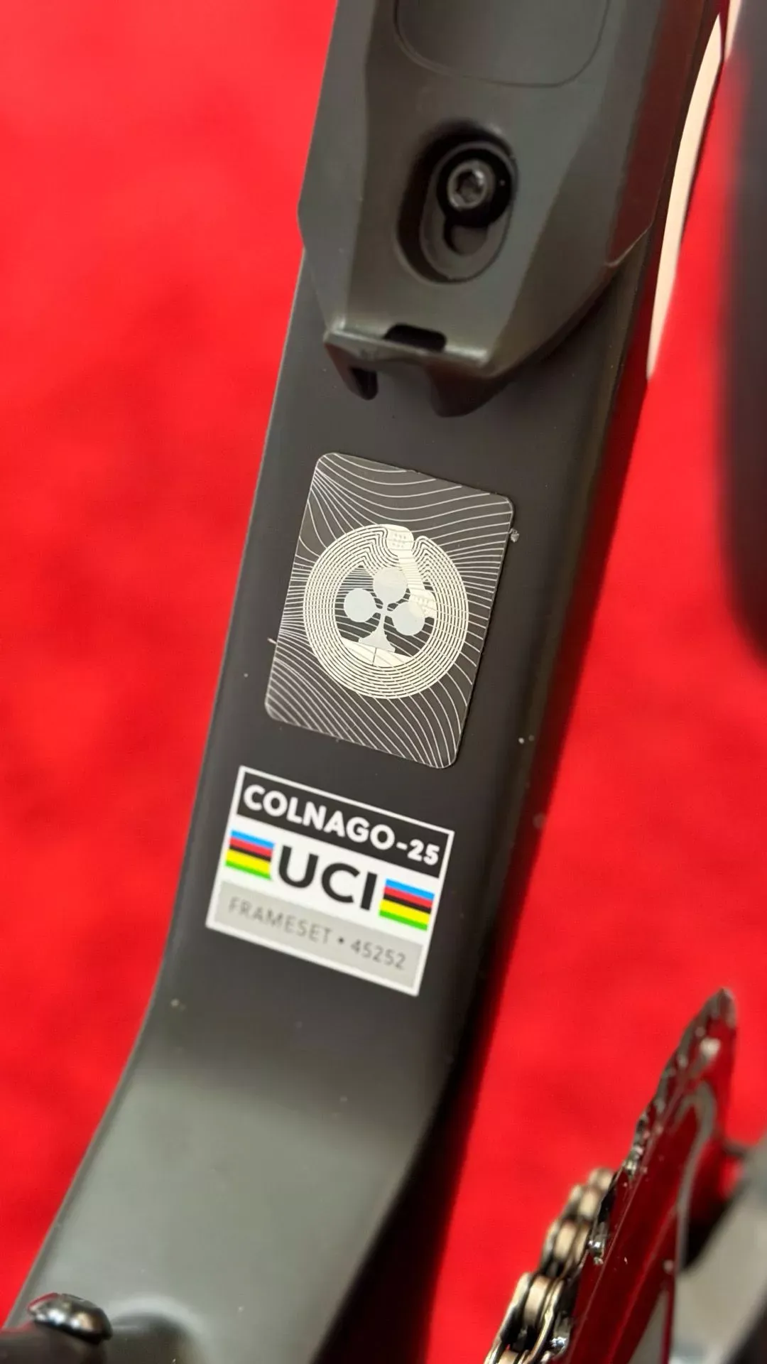 v-los-de-route-colnago-y1rs-campsider