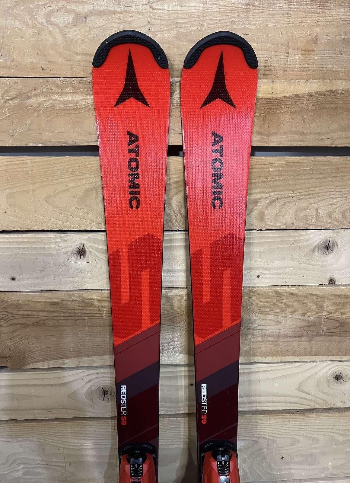 Skis alpins Atomic Redster S9 Fis With Icon 10 Bindings | Campsider