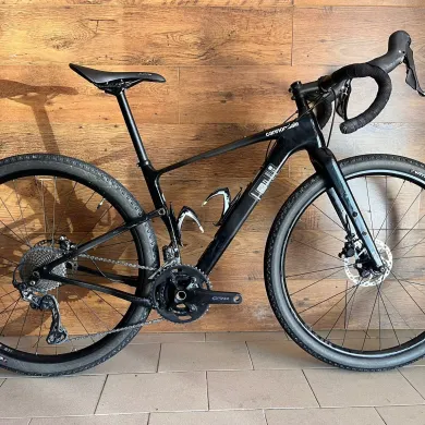 CANNONDALE Topstone Neo Carbon 4 Bosch 500WH vélo gravel électrique 2021 CANNONDALE Topstone Neo Carbon 4 Bosch 500WH vélo gravel électrique 2021