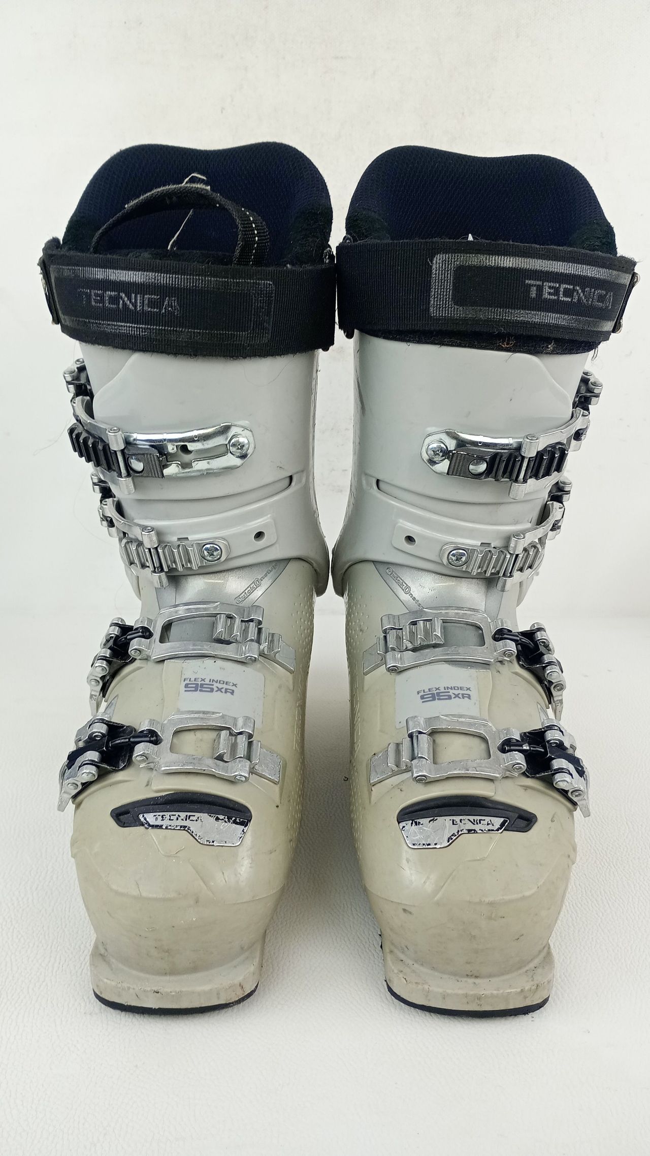 Chaussures De Ski Tecnica M+ Taille 38 (mondopoint 24) - Unisexe - Occasion TB État