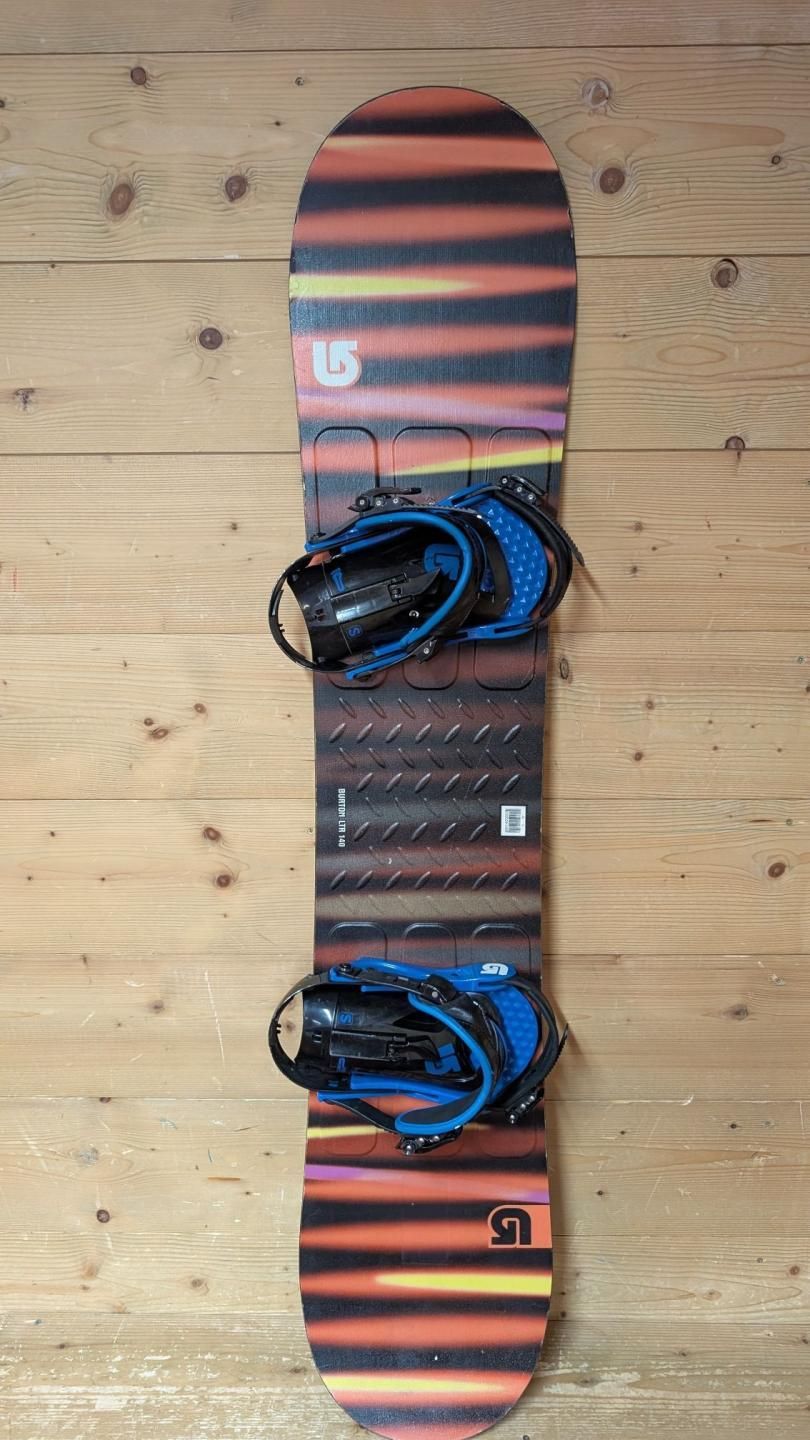 Snowboard Burton Process Exp D'occasion Avec Fixations Coques - Gris, Taille ~153 Cm