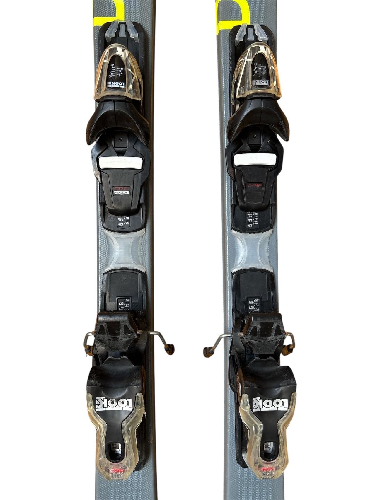ski enfant occasion DYNASTAR TEAM SPEED taille:130 cm = 1 mètre 30 + fixations