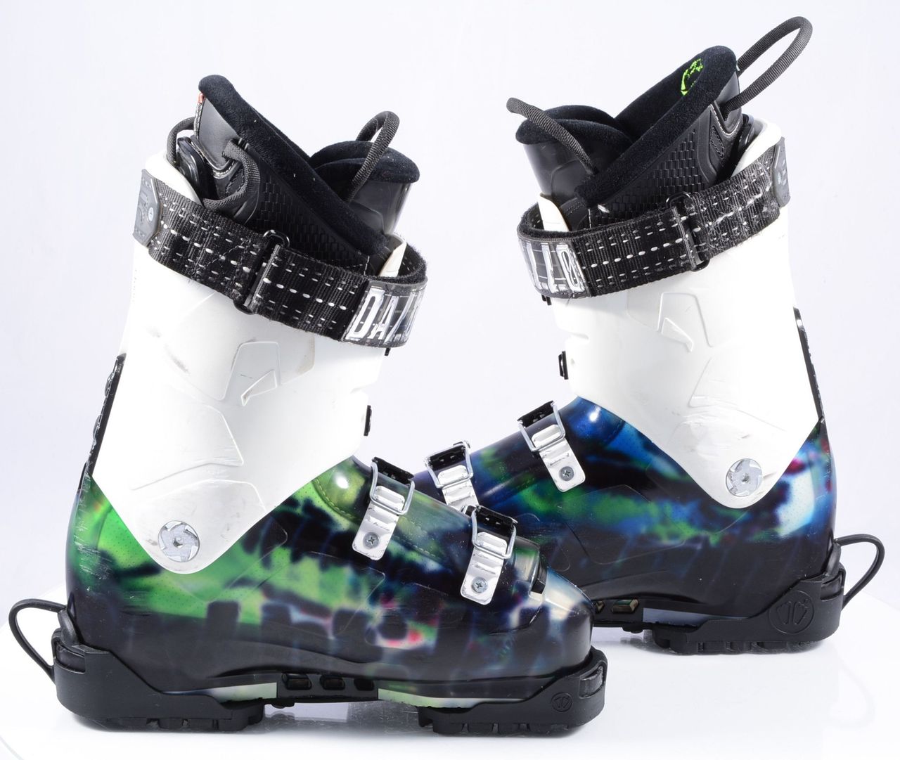 Chaussures de ski Dalbello Scorpion 130 | Campsider