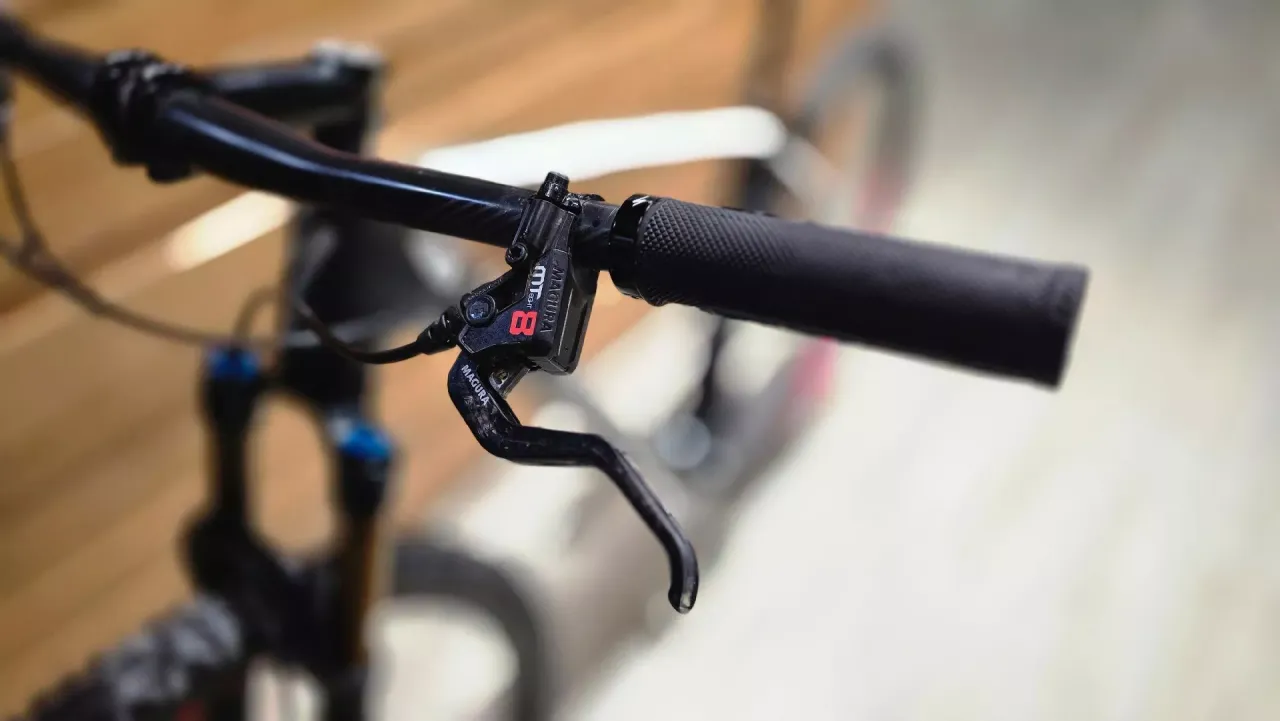 Rétro Guidon Corne Zoom Ned Overend - Bar Ends VTT Argent, Aluminium, Specialized S-Works