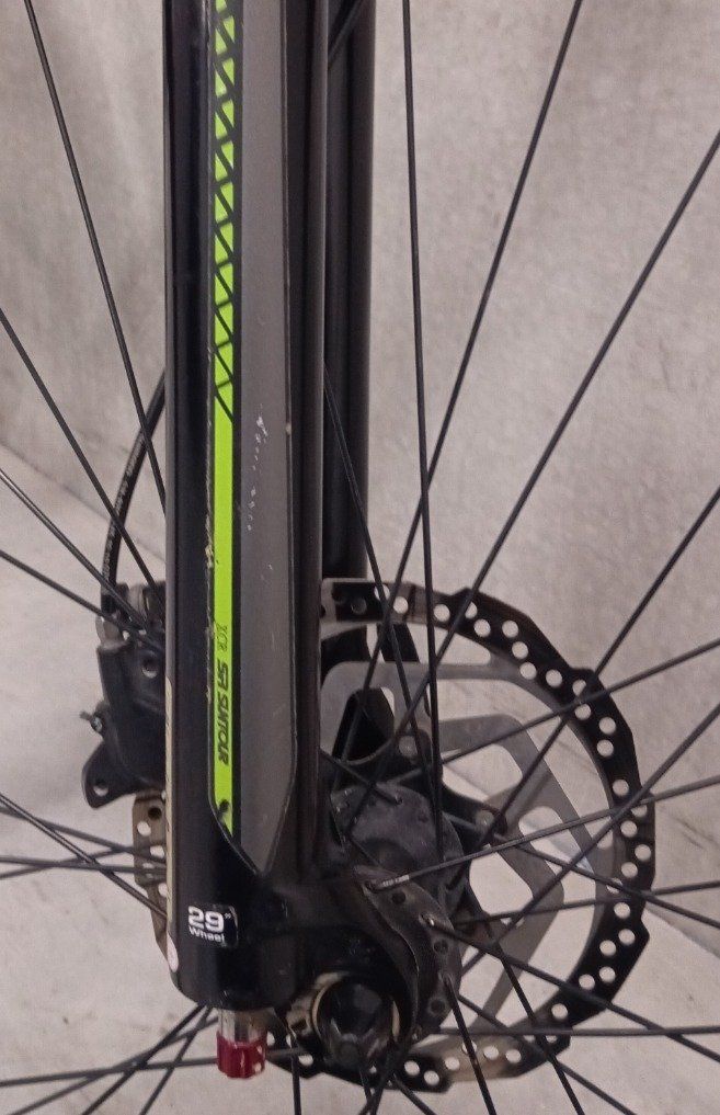 VTT Merida Altéa – 27 Pouces – Cadre Acier Bleu/jaune – 21 Vitesses – France