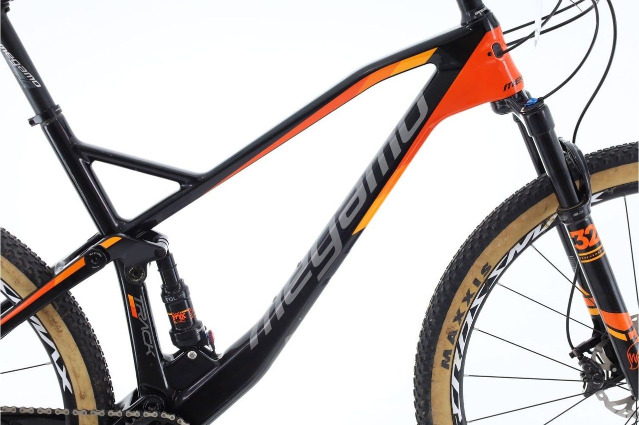 VTT Megamo Track GX | Campsider