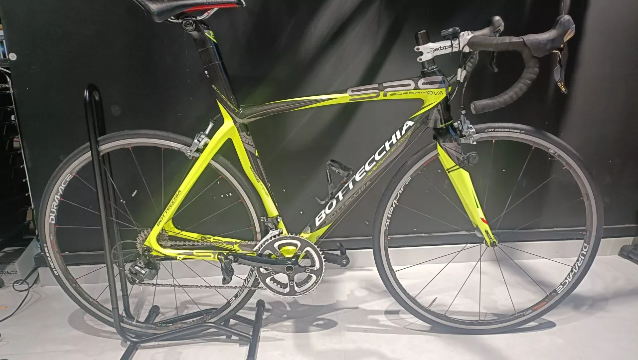 Vélo de route Bottecchia Supernova Sp9 Campsider