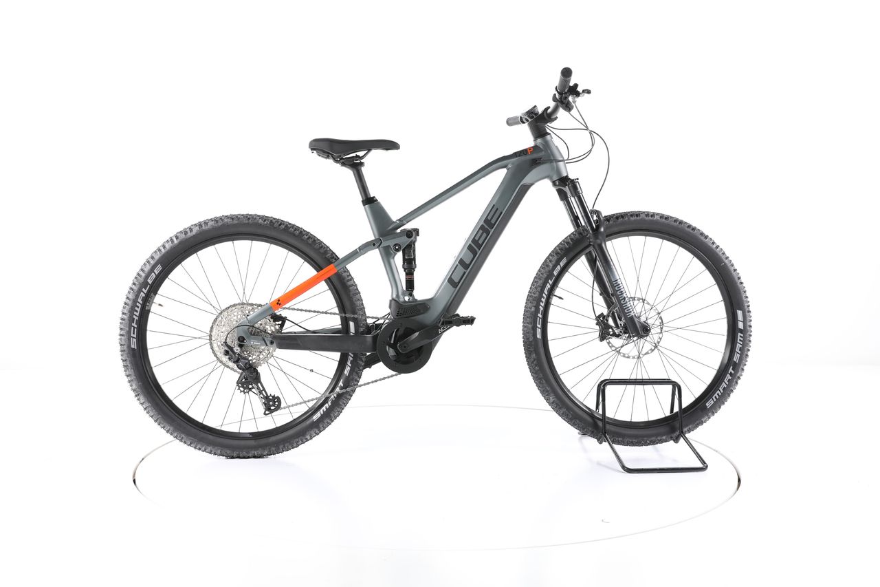 rennrad trainingsplan einsteiger für Anfänger: Der umfassende Leitfaden für – Von der ersten Fahrt bis zum Wettkampf (German Edition): Riedel, Lukas: 9798343558616 Books Spectrum Noir Universal BLACK _tab1_fs3-description Choose your colour:SILVER
